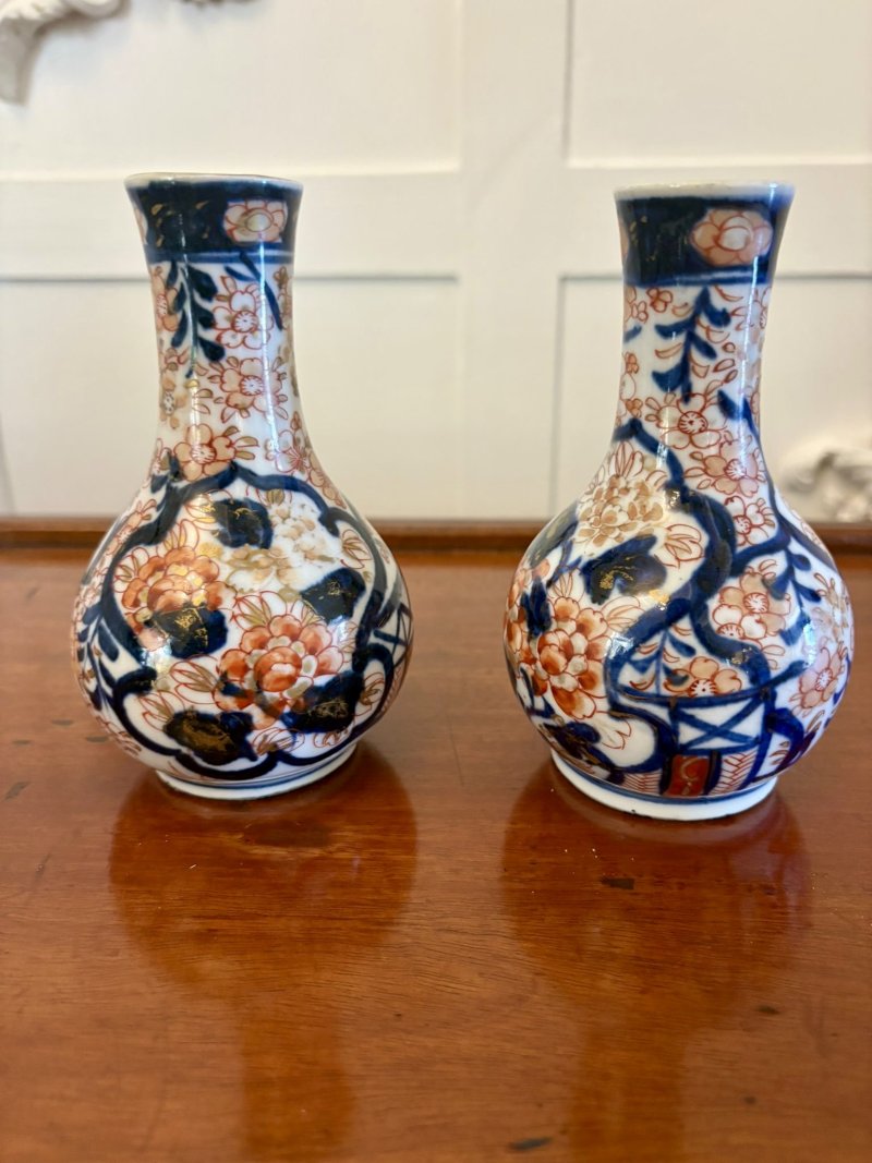 Small Pair of Antique Edwardian Quality Japanese Imari Vases - Image 3